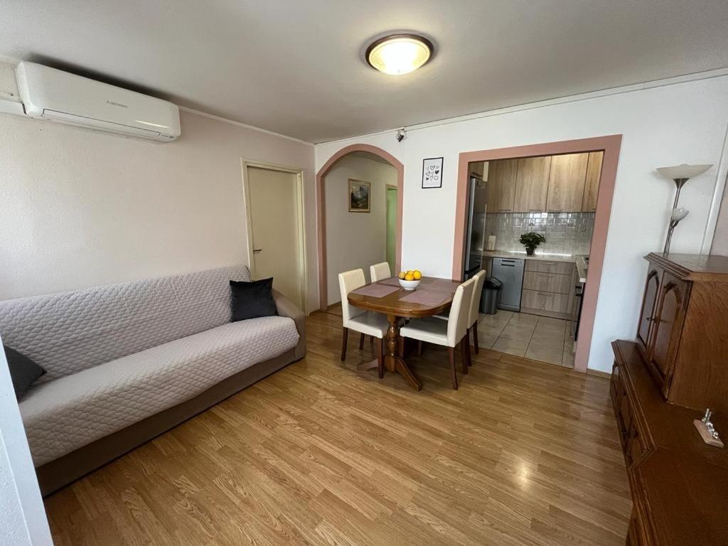 Apartman Spahija Sibenik Exterior photo